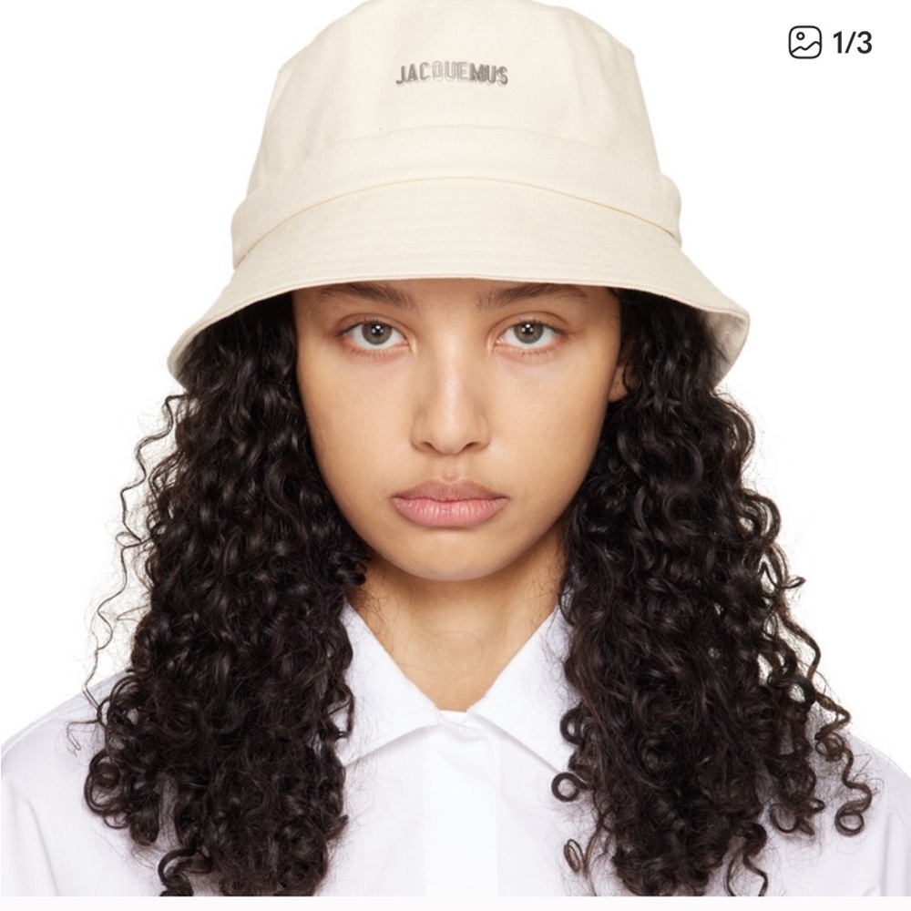 Jacquemus Off-White Bucket Hat
